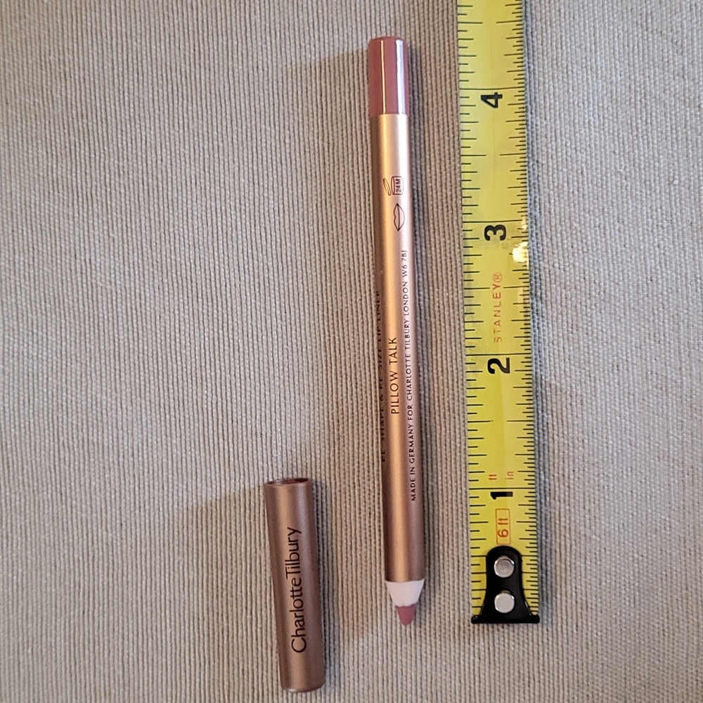 Charlotte Tilbury lip cheat Pillow talk